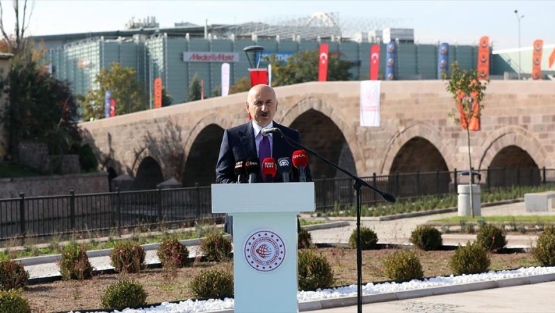 bakan karaismailoğlu restore edilen ankara'daki tarihi akköprü'nün açılışını gerçekleştirdi