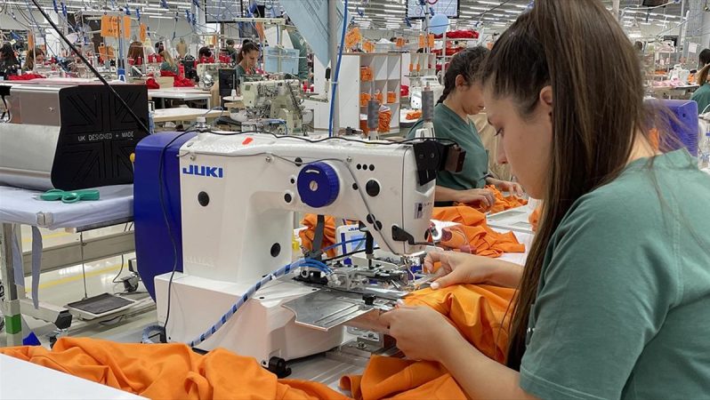 Hugo Boss, dördüncü fabrikasıyla Türkiye'de büyümeye devam ediyor