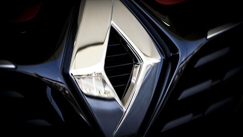 Renault, Japon üretici Nissan'daki mevcut hissesini düşürmeyi müzakere ediyor