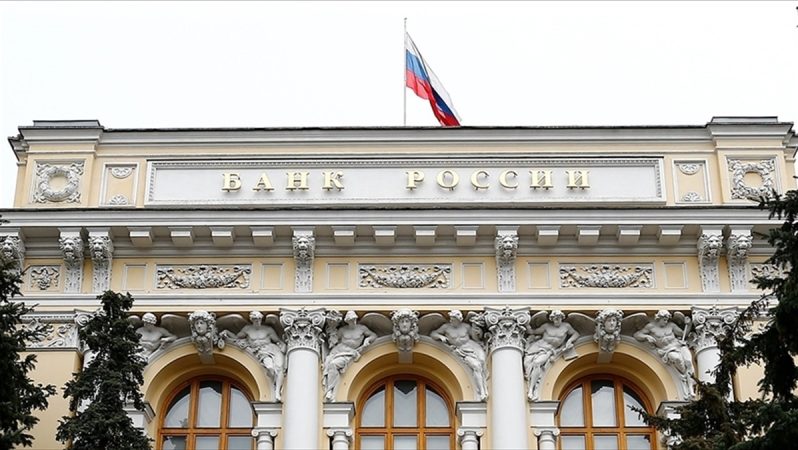rusya merkez bankası politika faizini yüzde 7,5'te sabit bıraktı